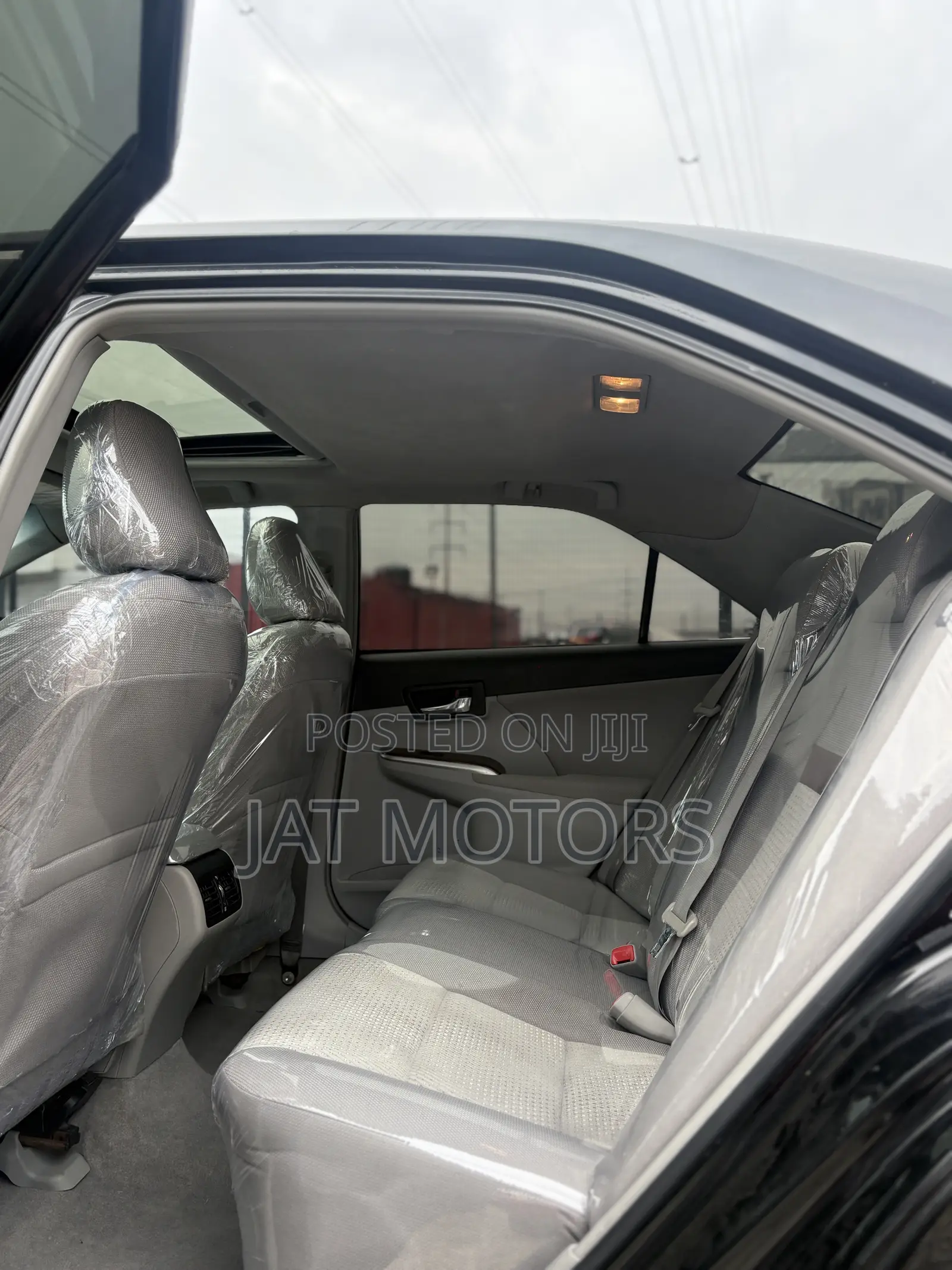 Toyota Camry XLE 4dr Sedan (2.5L 4cyl 6A) 2012 Black