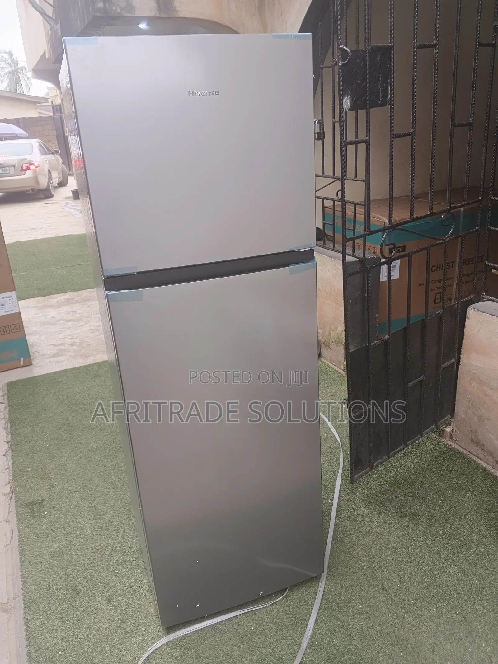 Hisense 306L Double Door Refrigerator REF306DR – Energy Efficient