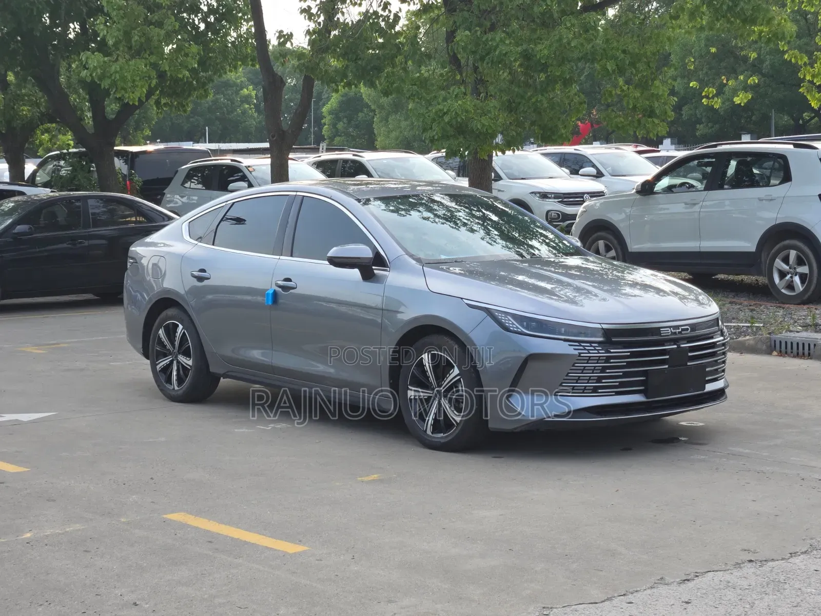 BYD Destroyer 05 DM-i 1.5 Hybrid FWD 2022 Gray