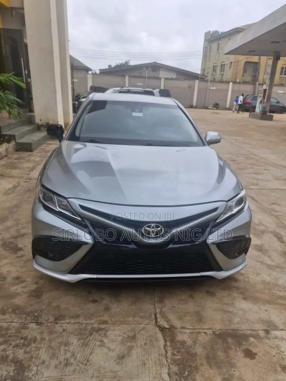 Toyota Camry LE (2.5L 4cyl 8A) 2019 Silver