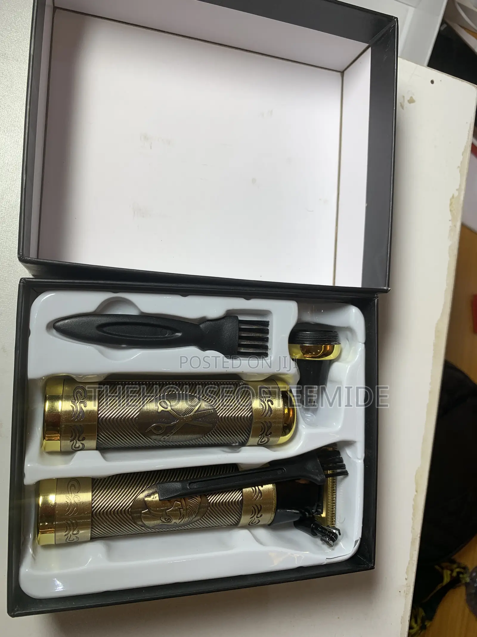 Grooming Set