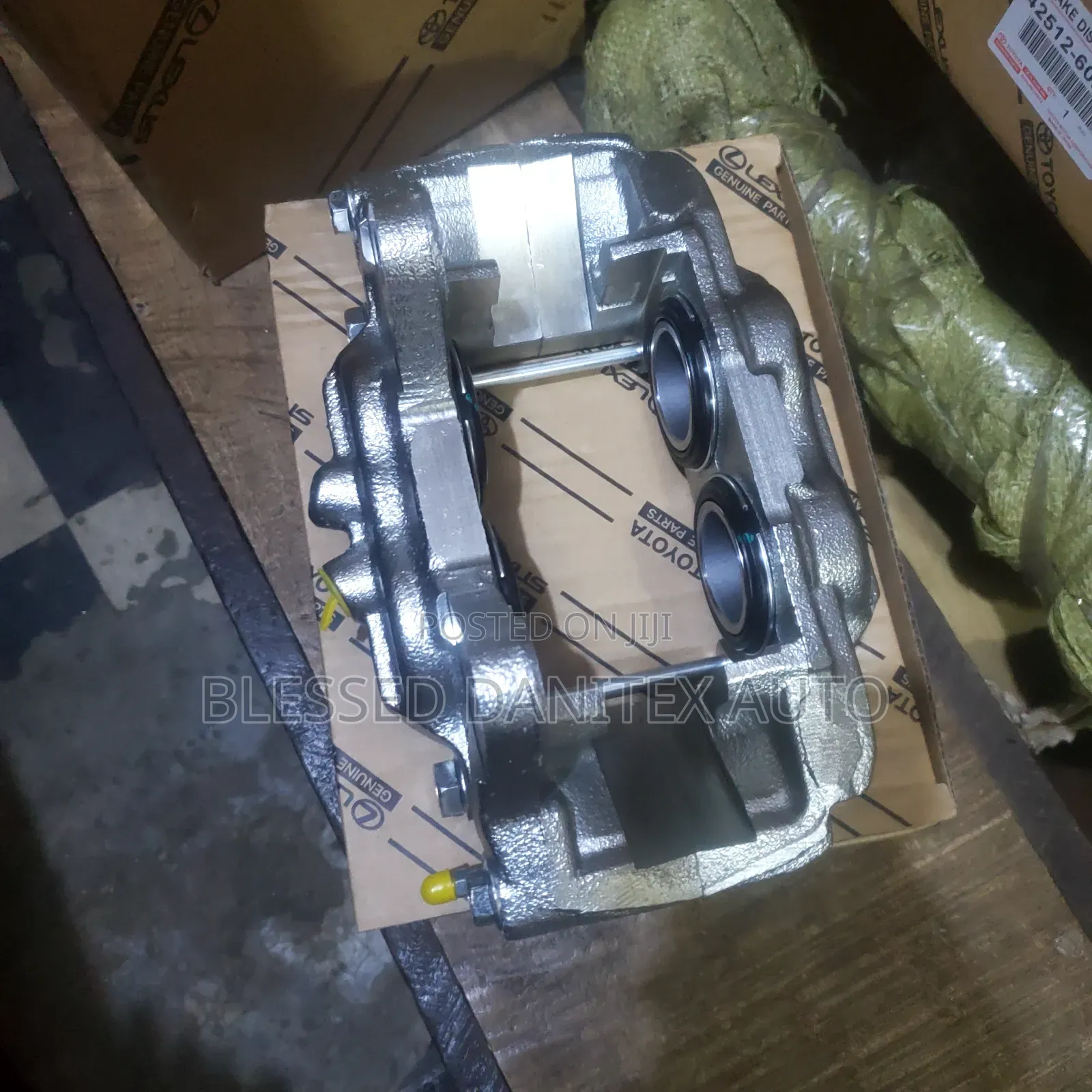 Front Brake Cliper of Lexus GX460 and Prado 2010 to 2020