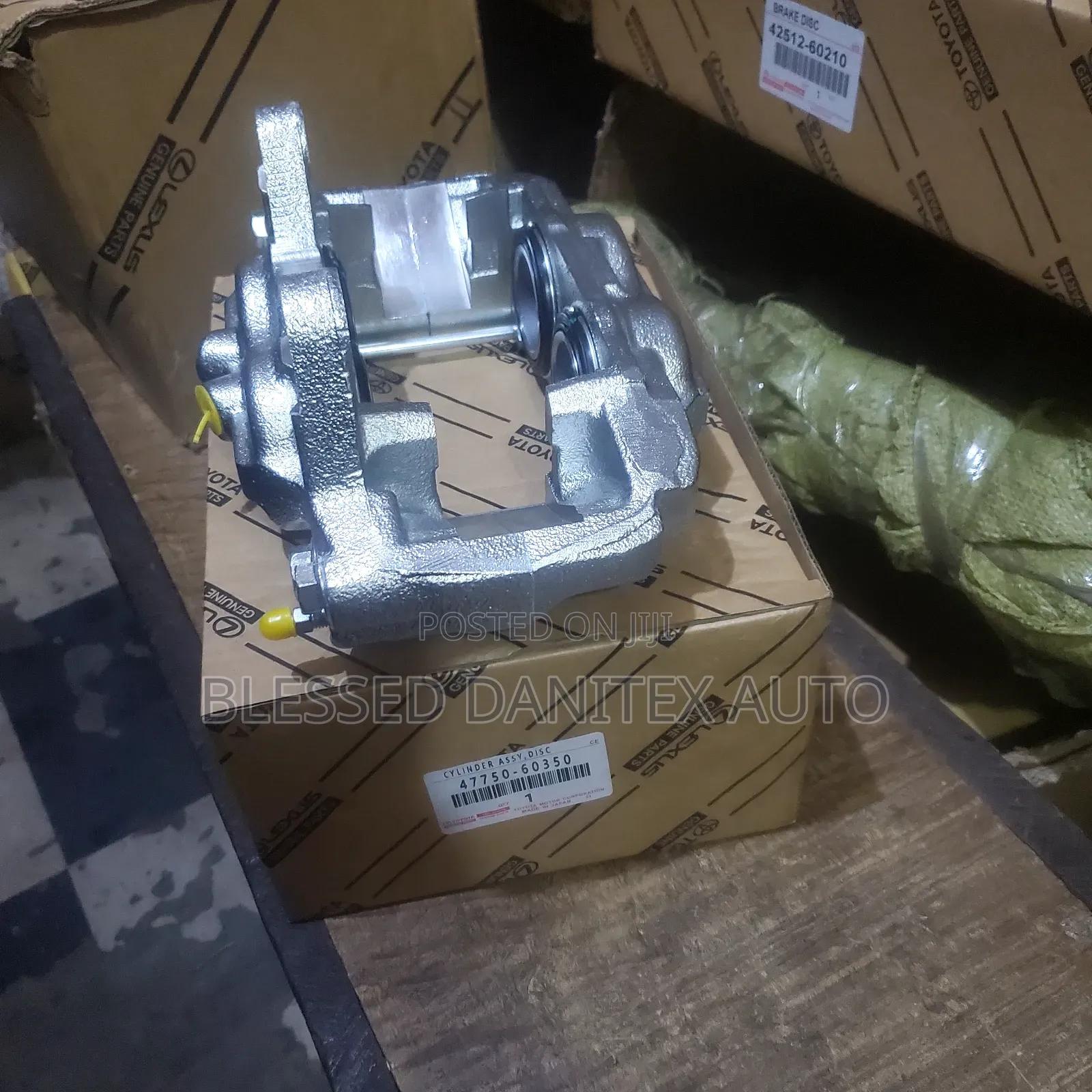 Front Brake Cliper of Lexus GX460 and Prado 2010 to 2020