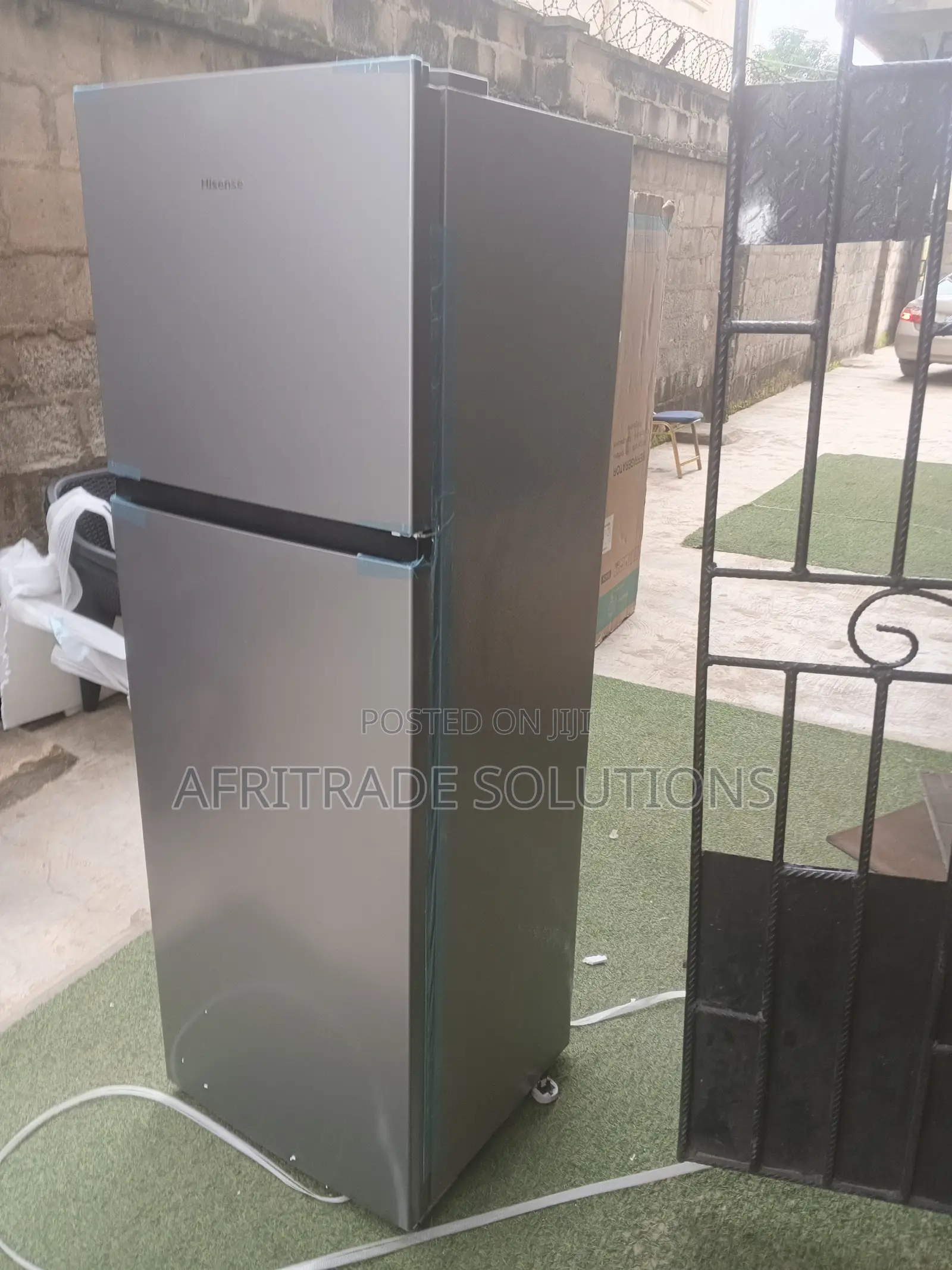 Hisense REF306DR Double Door Refrigerator – 306 Litres