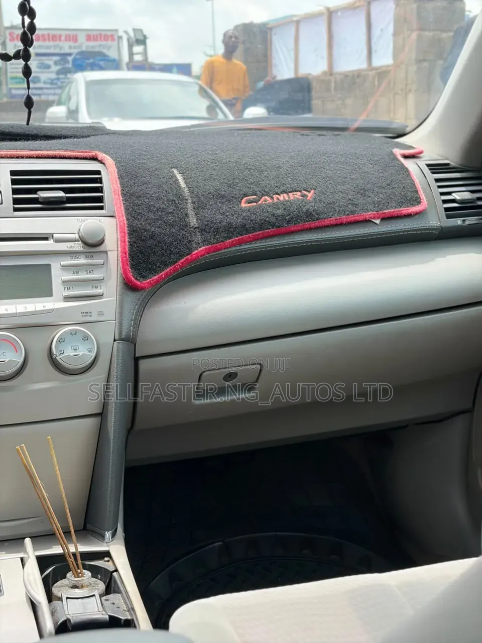 Toyota Camry 2010 Silver