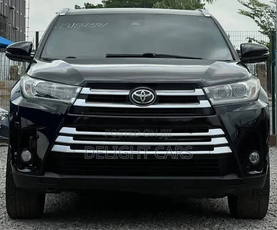 Toyota Highlander Limited Platinum 4x4 V6 (3.5L 6cyl 8A) 2018 Black
