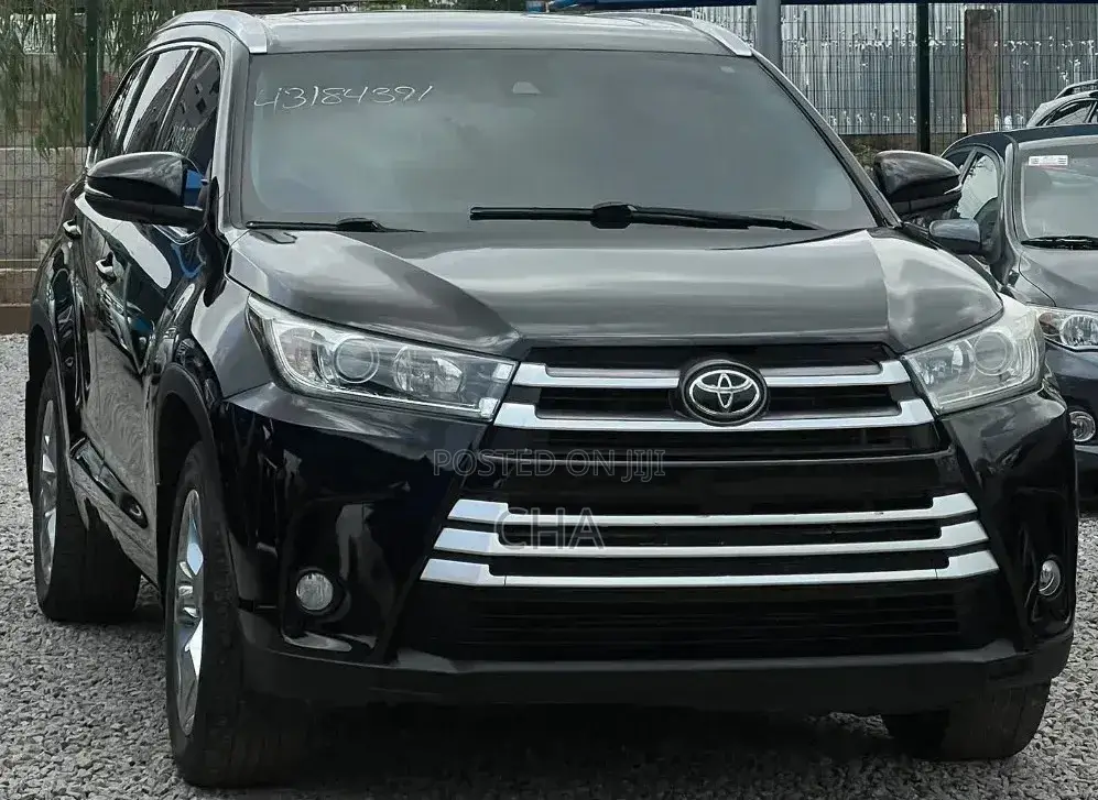 Toyota Highlander Limited Platinum 4x4 V6 (3.5L 6cyl 8A) 2018 Black