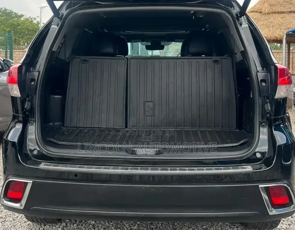 Toyota Highlander Limited 4x4 V6 (3.5L 6cyl 8A) 2018 Black