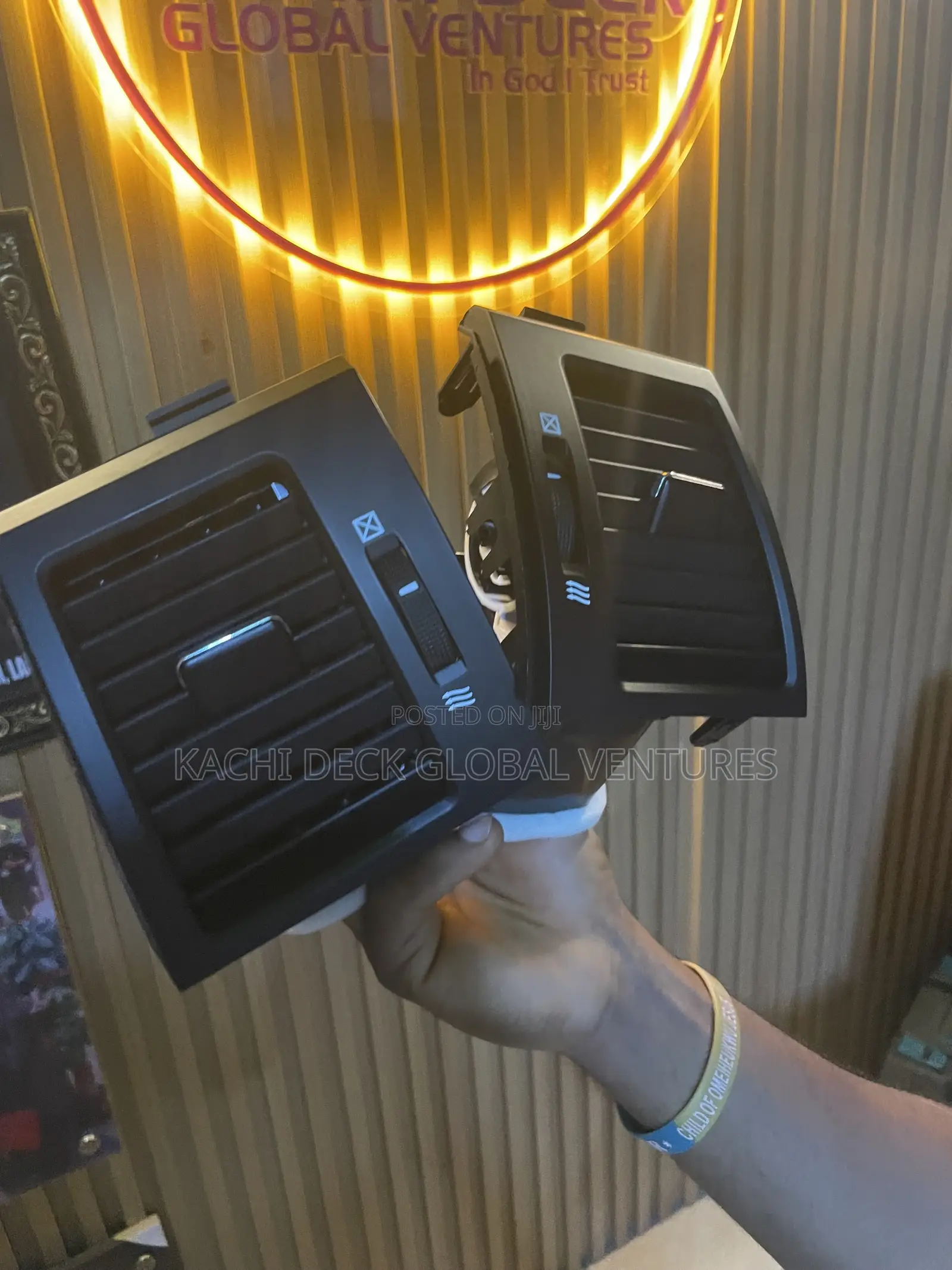 AC Vent for LandCruiser