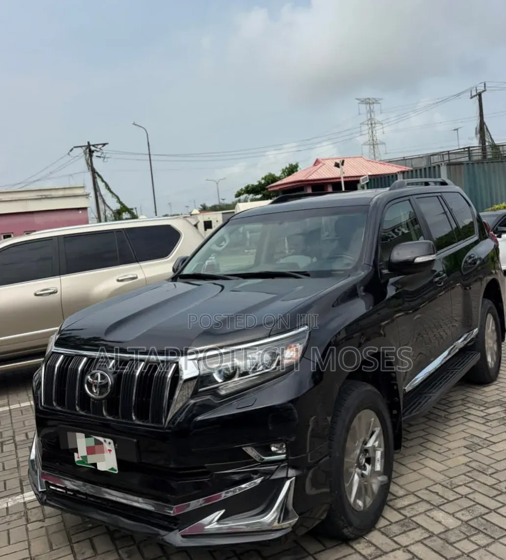 Toyota Land Cruiser Prado 2021 Black