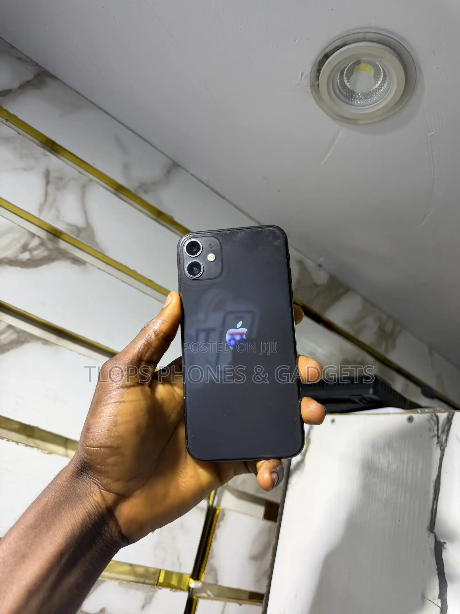 Apple iPhone 11 64 GB Black