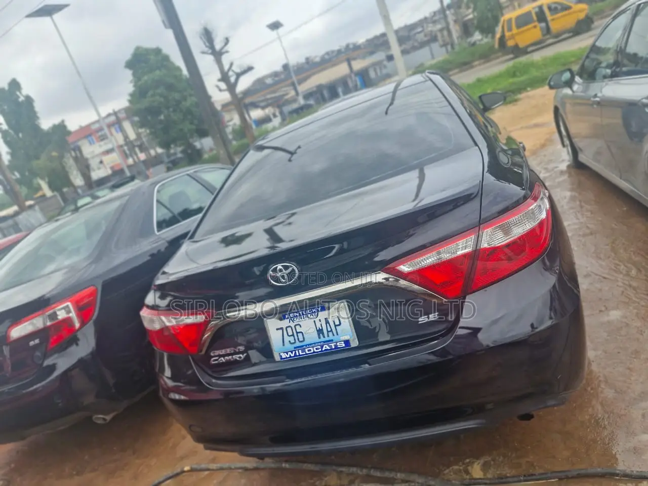 Toyota Camry SE 4dr Sedan (2.5L 4cyl 6A) 2017 Black