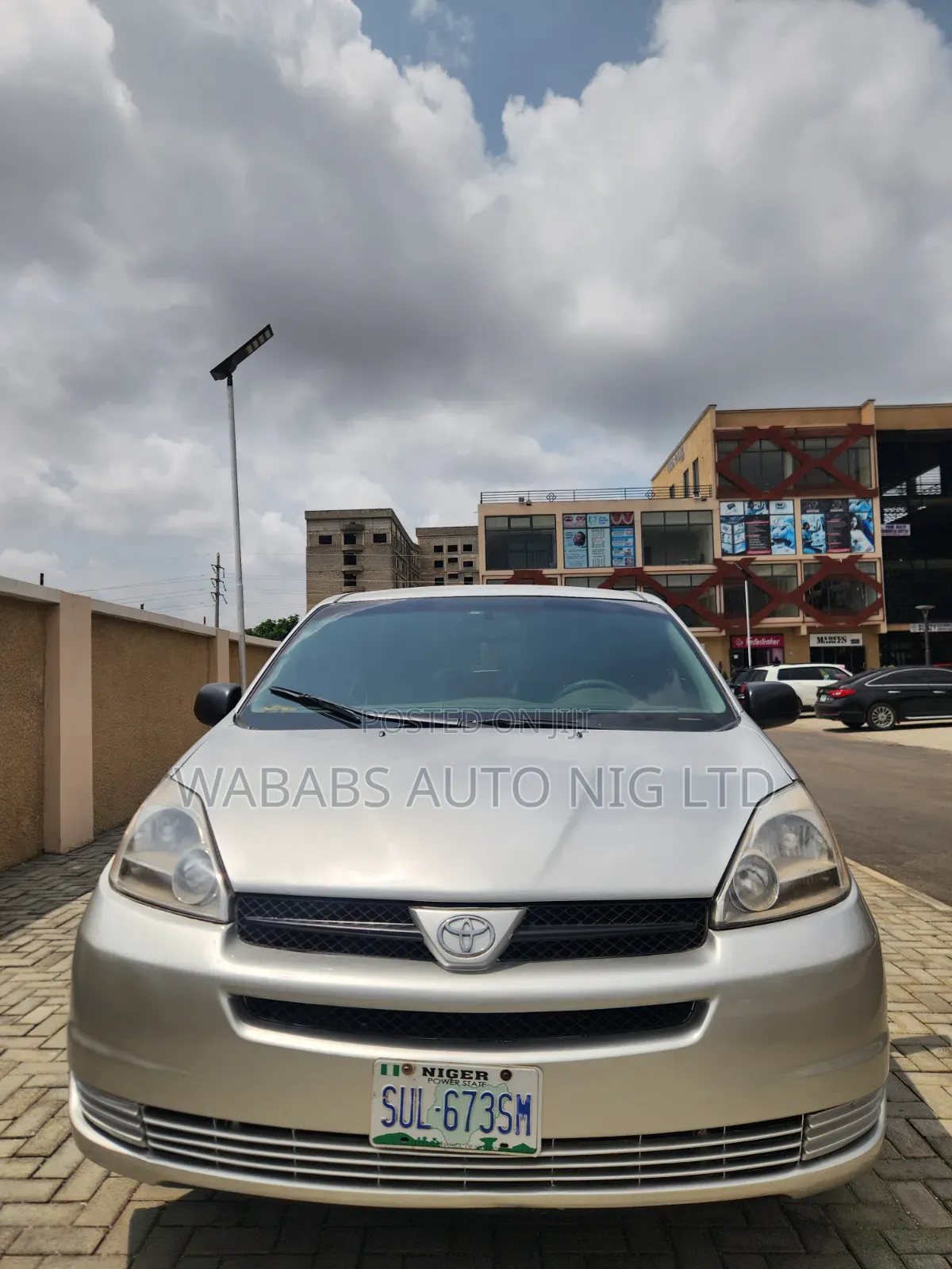 Toyota Sienna 2005 Silver