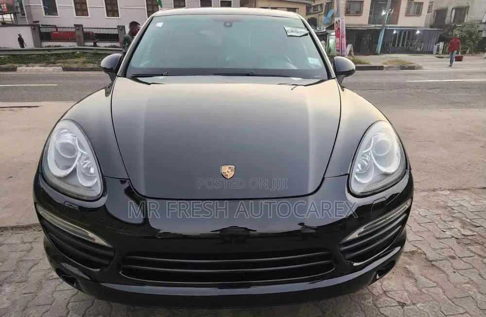 Porsche Cayenne 2014 Black