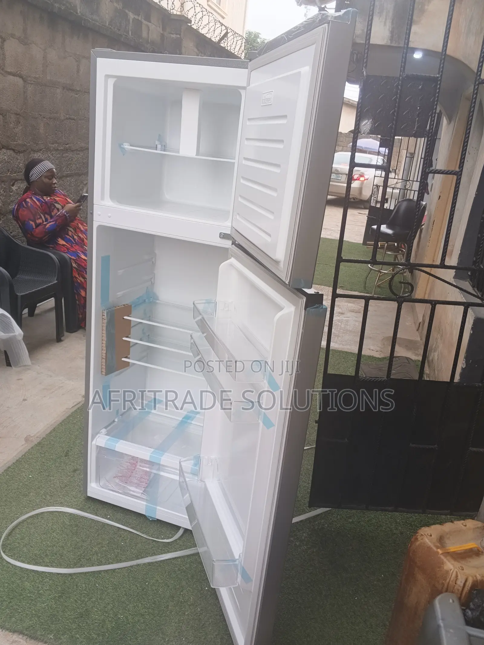 Hisense REF306DR 306L Double Door Fridge for Homes