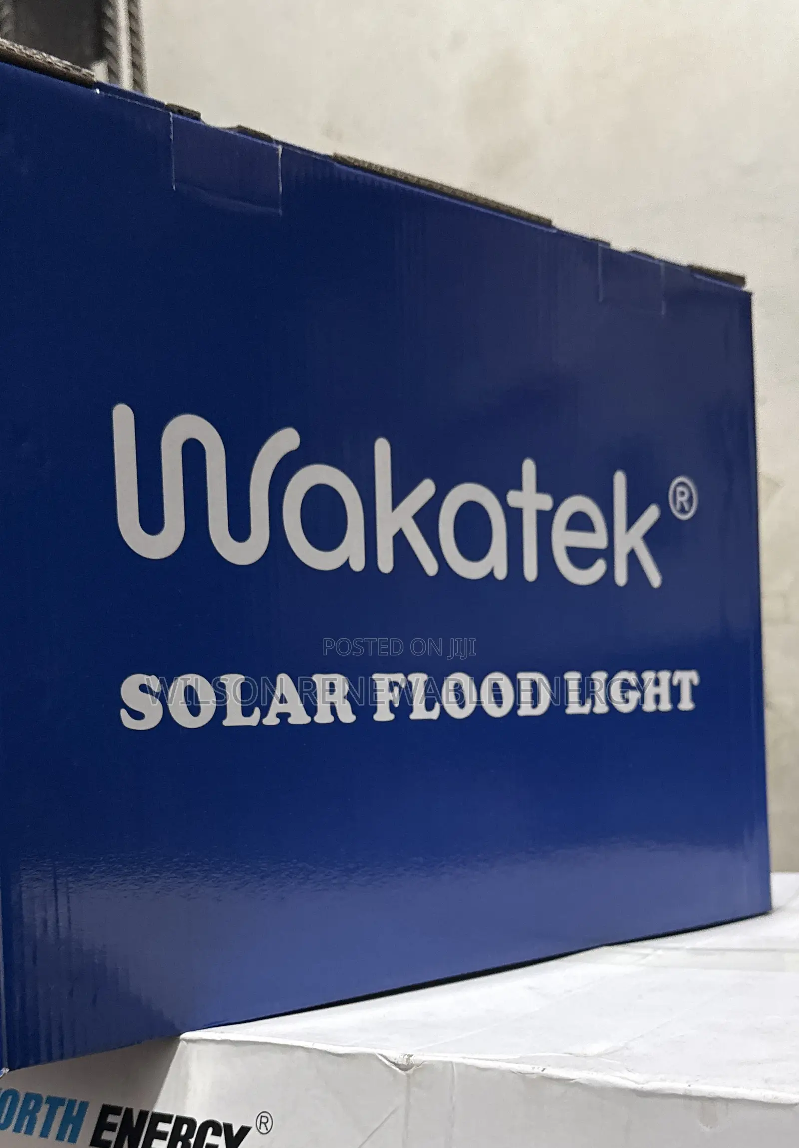 300w Wakatek Solar Flood Light