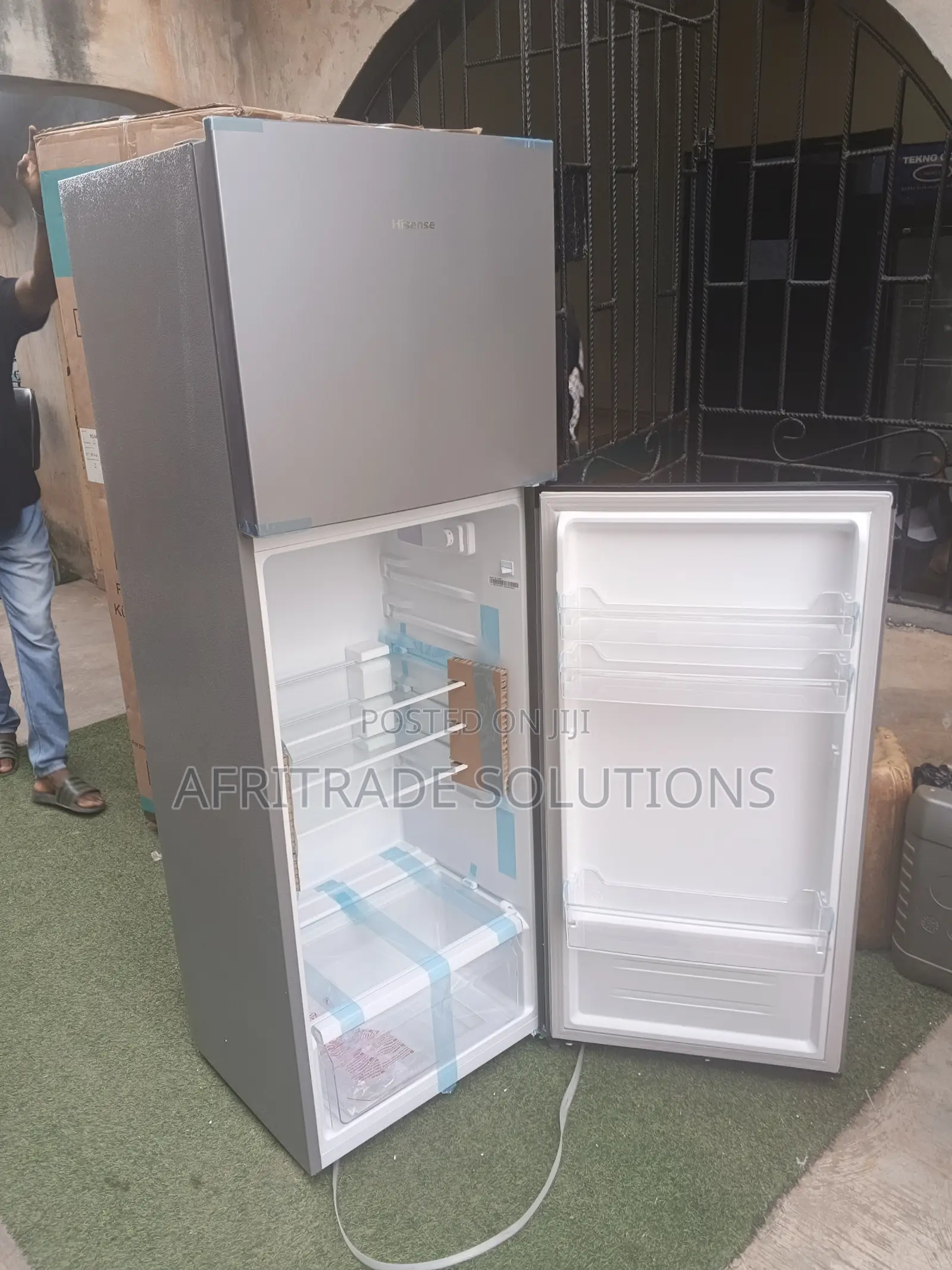 Hisense REF306DR 306L Refrigerator – Premium Cooling Solution
