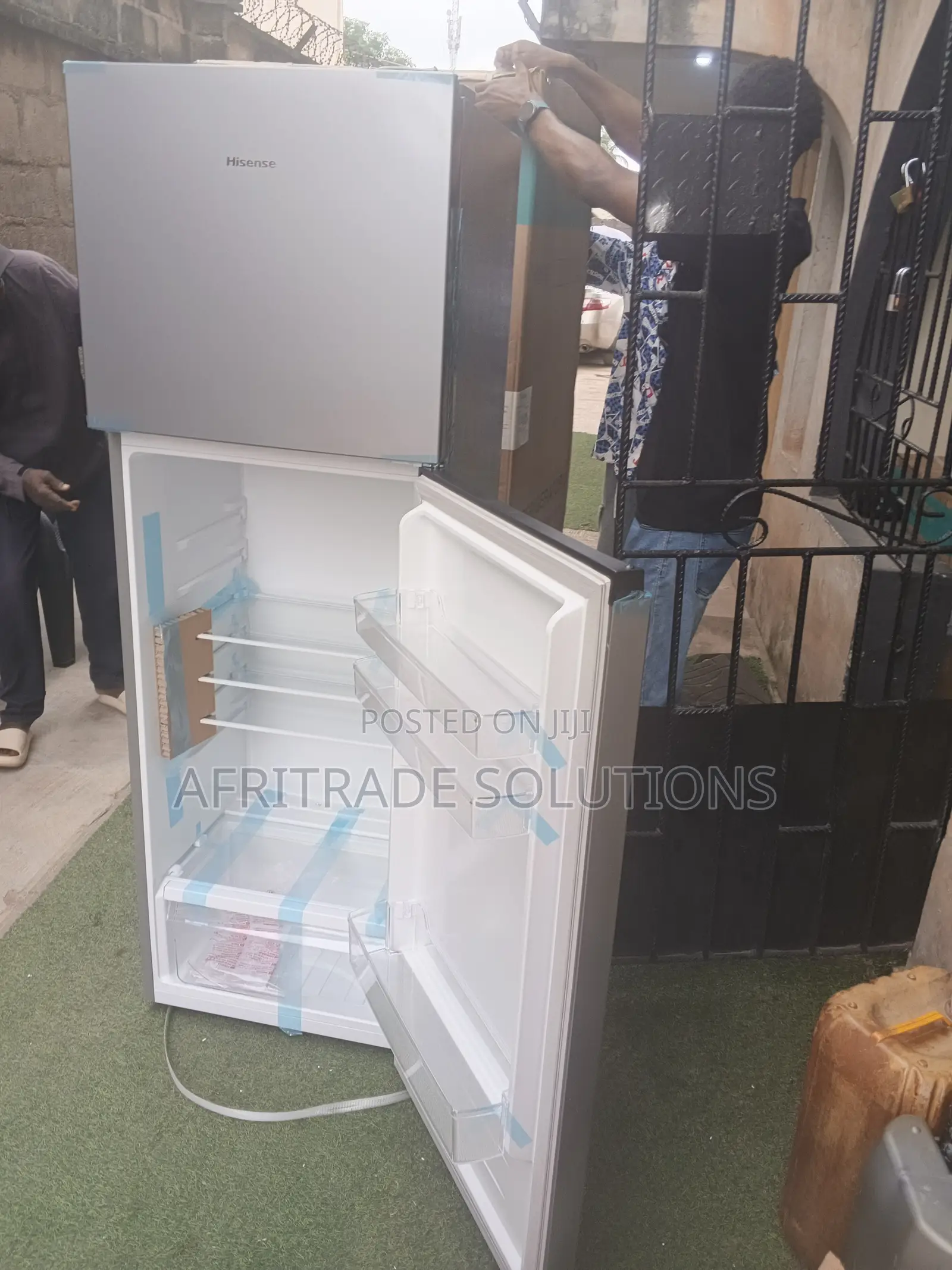 Hisense REF306DR 306L Modern Double Door Fridge