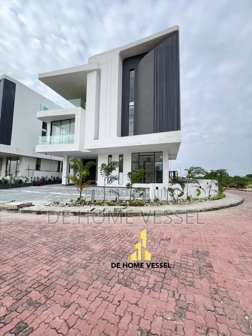 6bdrm Duplex in Osapa london for sale