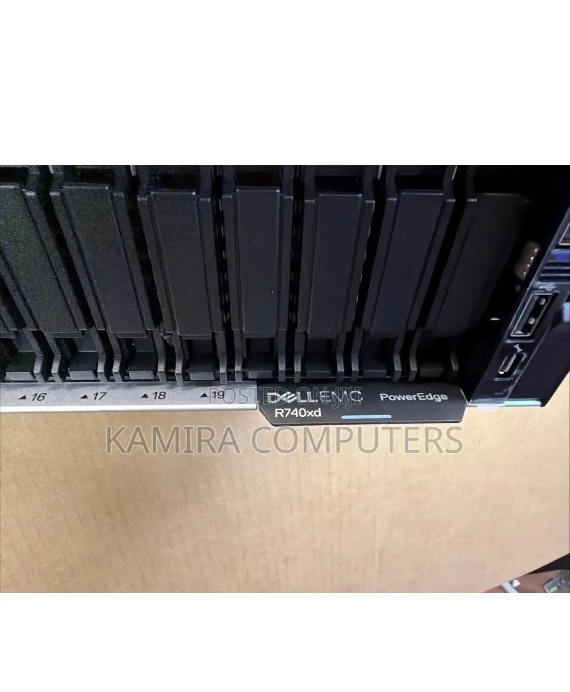 New Server Dell PowerEdge R740xd 64GB Intel Xeon SSD 1T