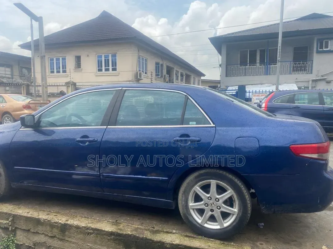 Honda Accord 2004 Blue