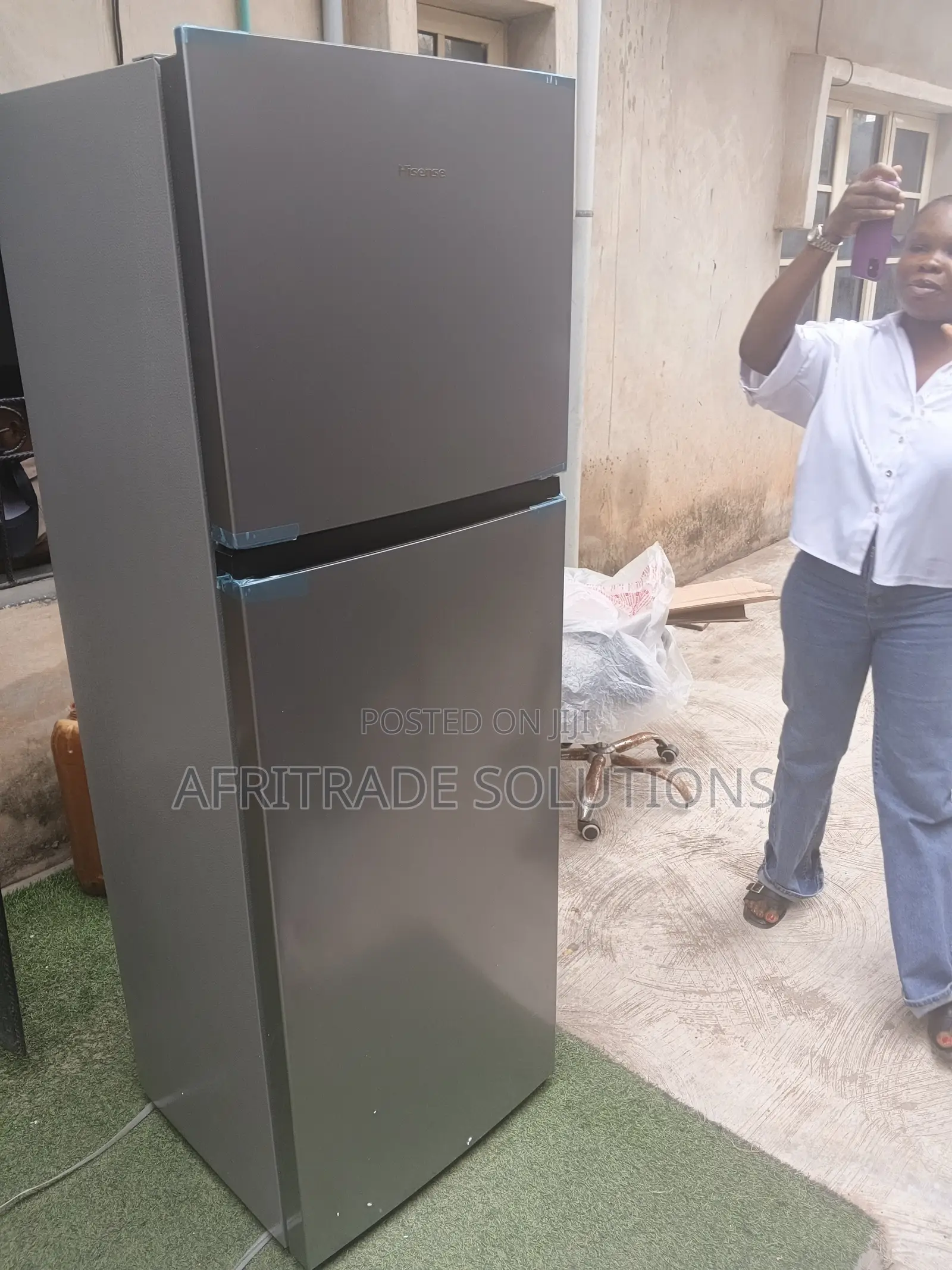 Hisense REF306DR 306L Refrigerator – Freshness That Lasts