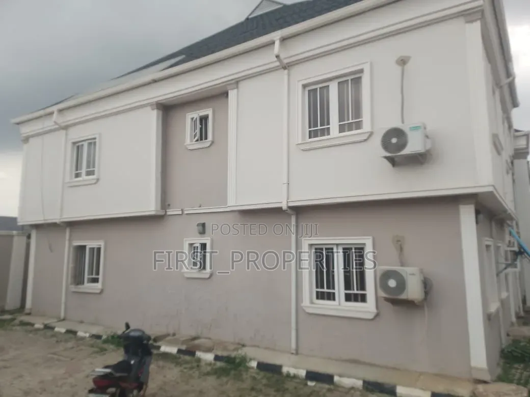Furnished 3bdrm Block of Flats in Podo, Ibadan for sale