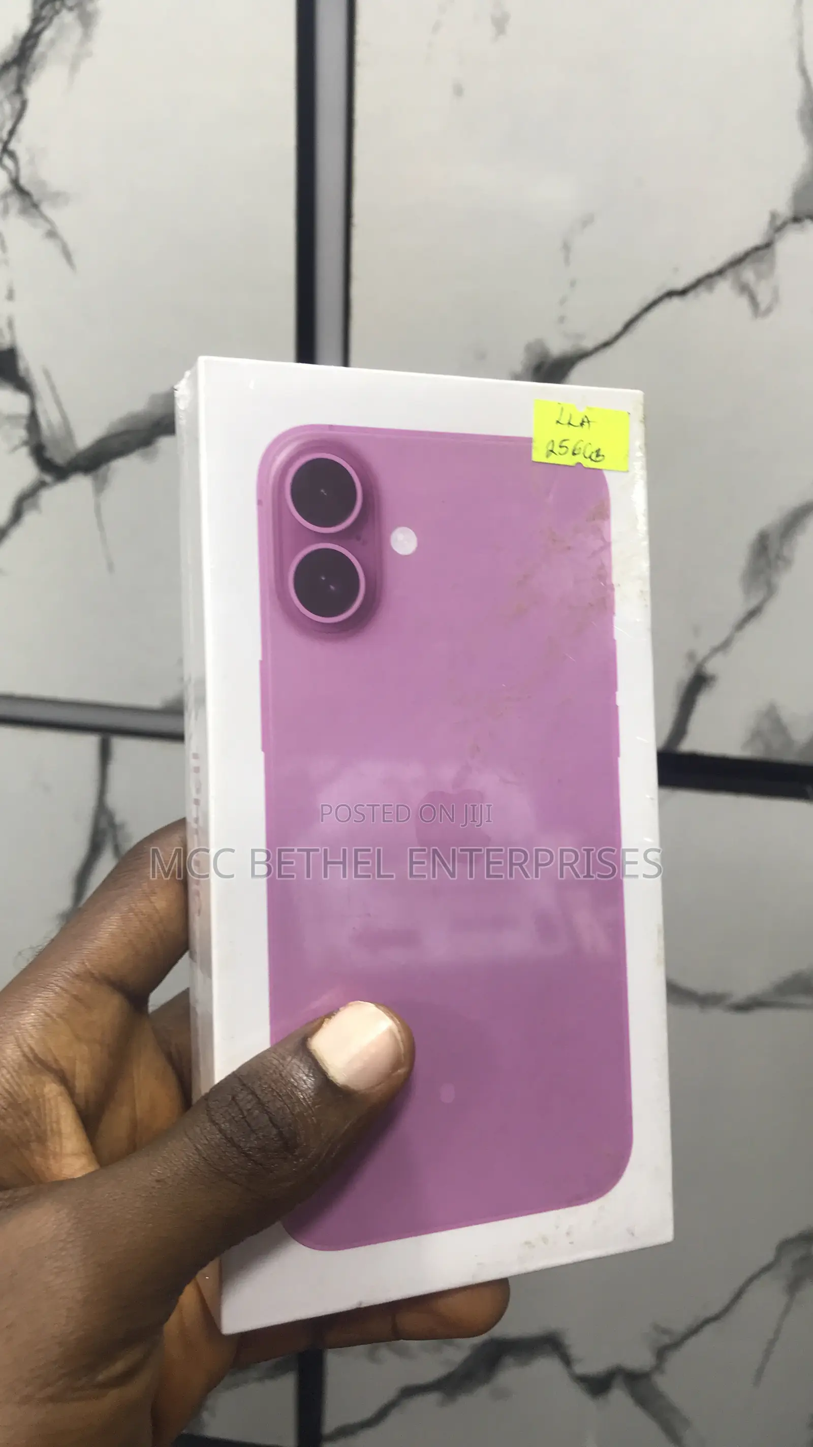 New Apple iPhone 16 256 GB Pink