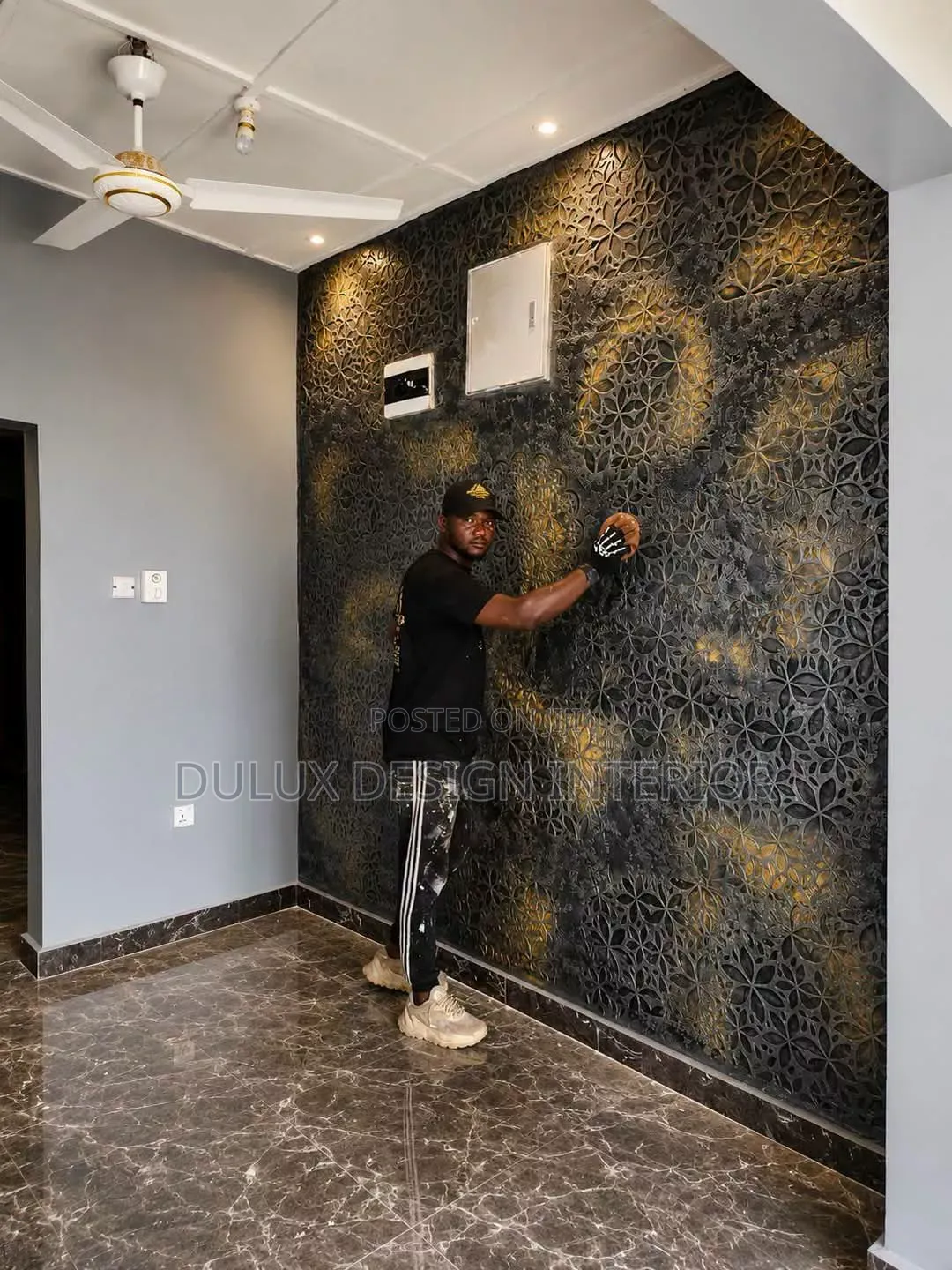 Painting Screeding Tyrolean Pro