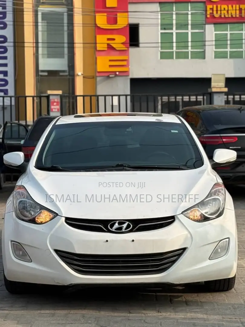 Hyundai Elantra Limited 2012 White