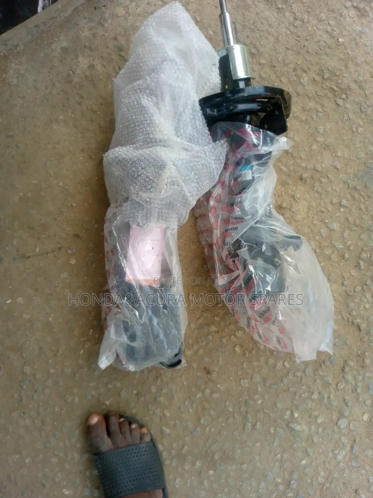 Front Shock 2008/2009/2013 Acura MDX Honda Pilot 2009/2010/2013