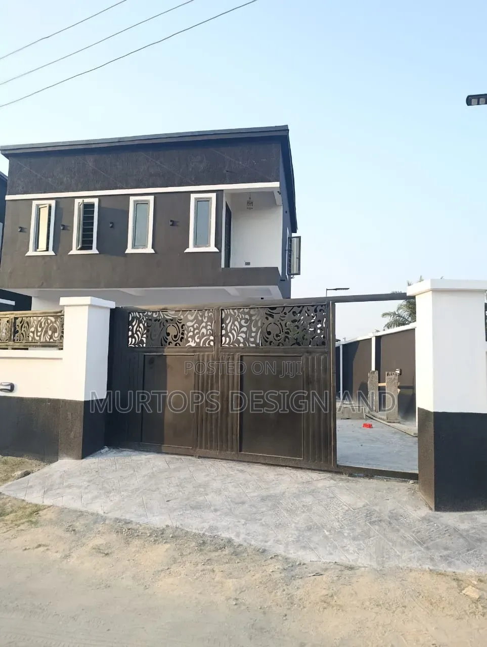 3bdrm Duplex in Awoyaya for sale