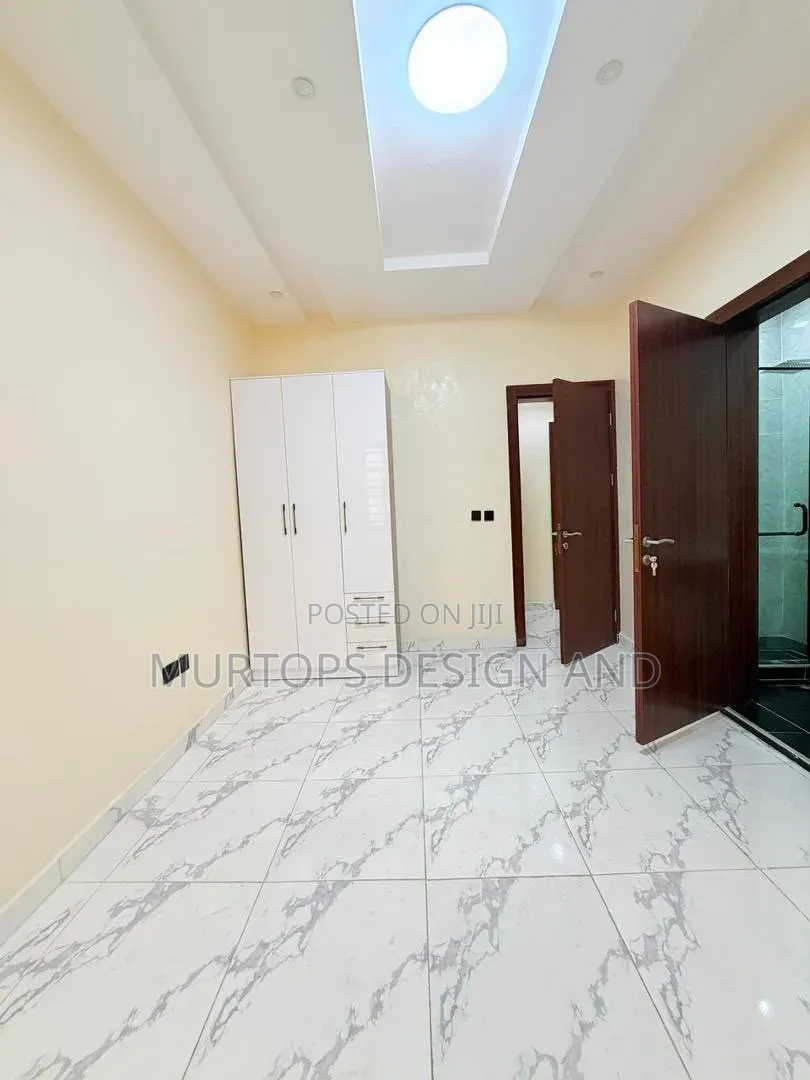 3bdrm Duplex in Awoyaya for sale
