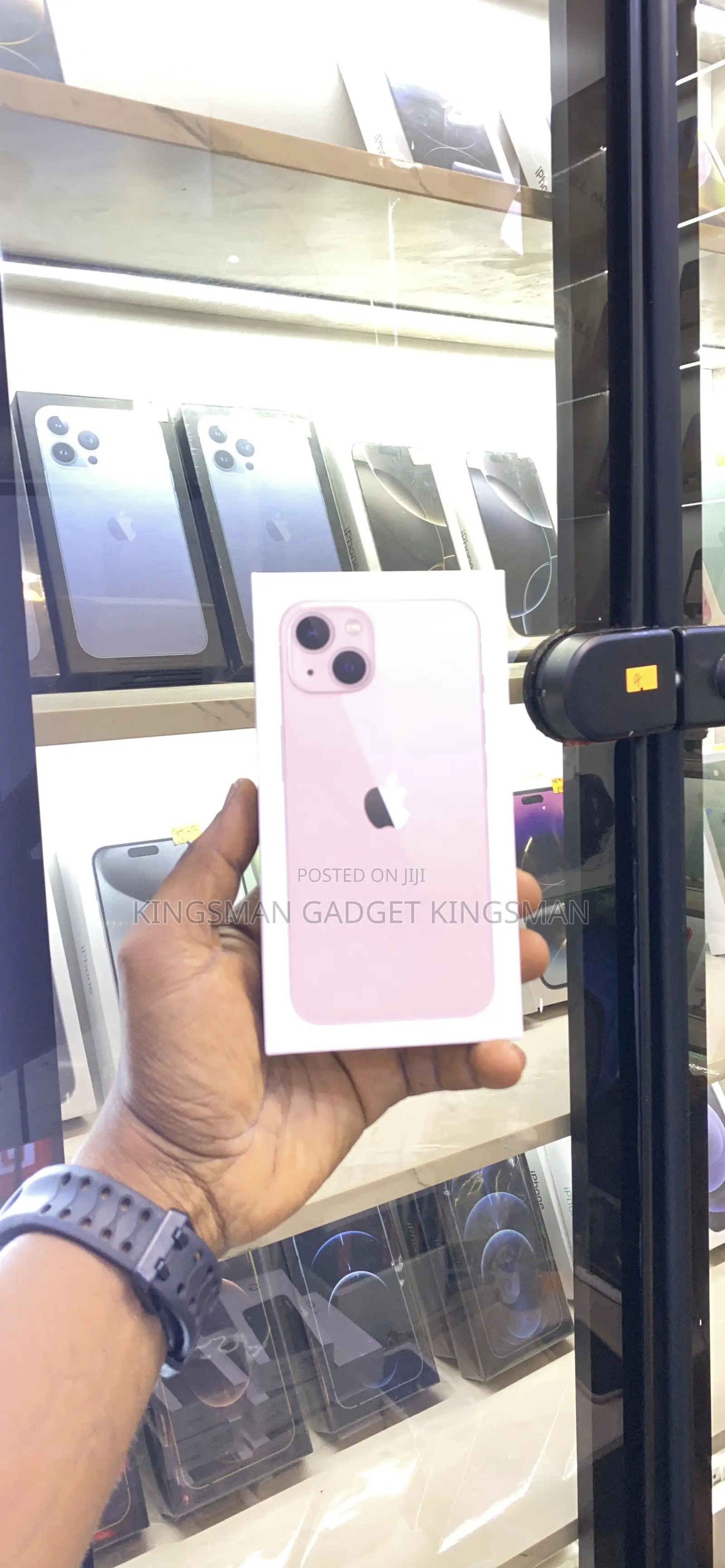 New Apple iPhone 13 256 GB Pink