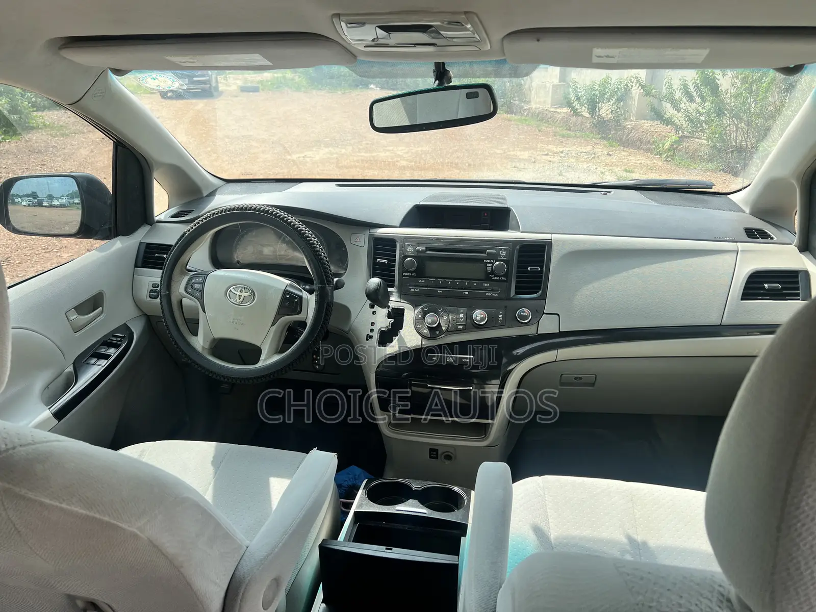 Toyota Sienna 7 Passenger 2012 Black