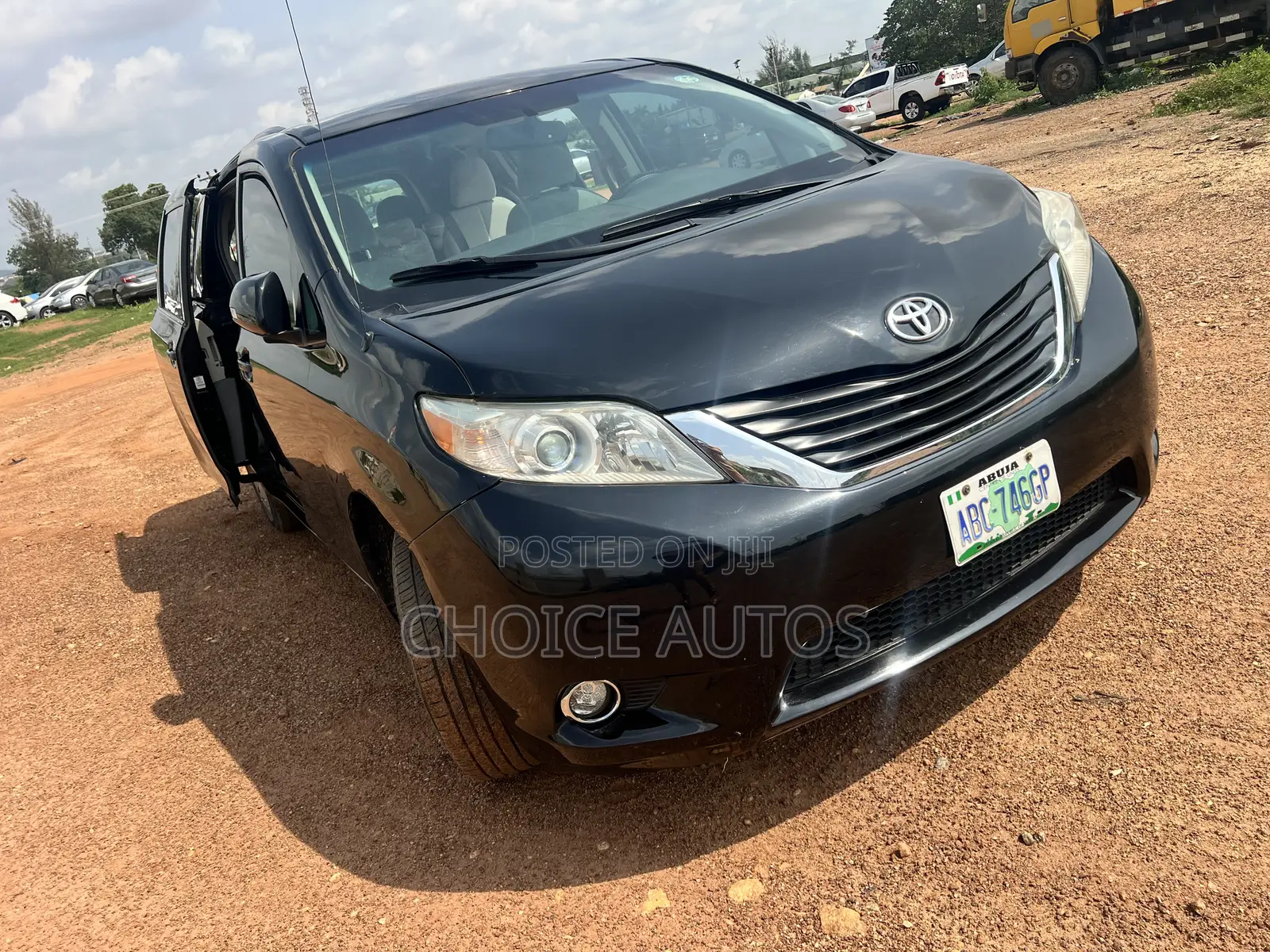 Toyota Sienna 7 Passenger 2012 Black
