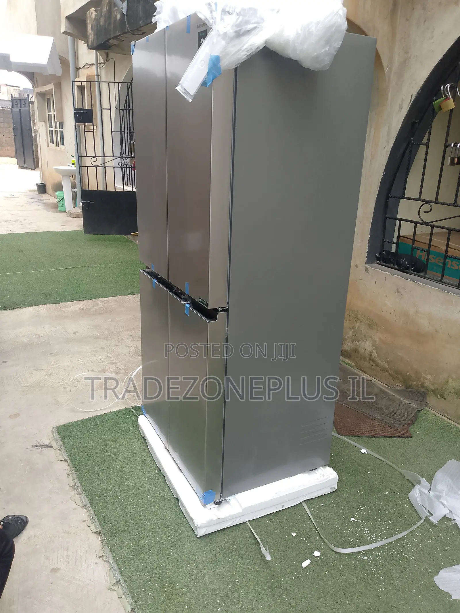 RQ-54WC Total Cooling Refrigerator