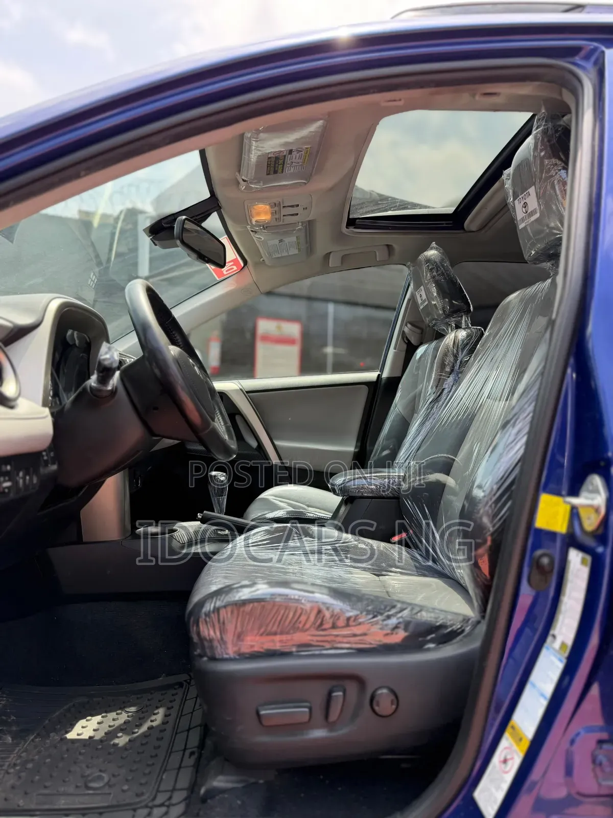 Toyota RAV4 Limited 4dr SUV AWD (2.5L 4cyl 6A) 2015 Blue