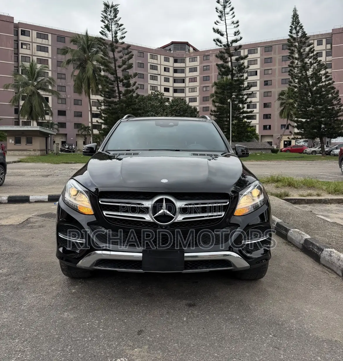 Mercedes-Benz GLE-Class GLE 350d 4MATIC 2017 Black