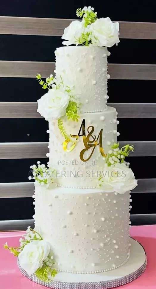 3 Tire Wedding Cake