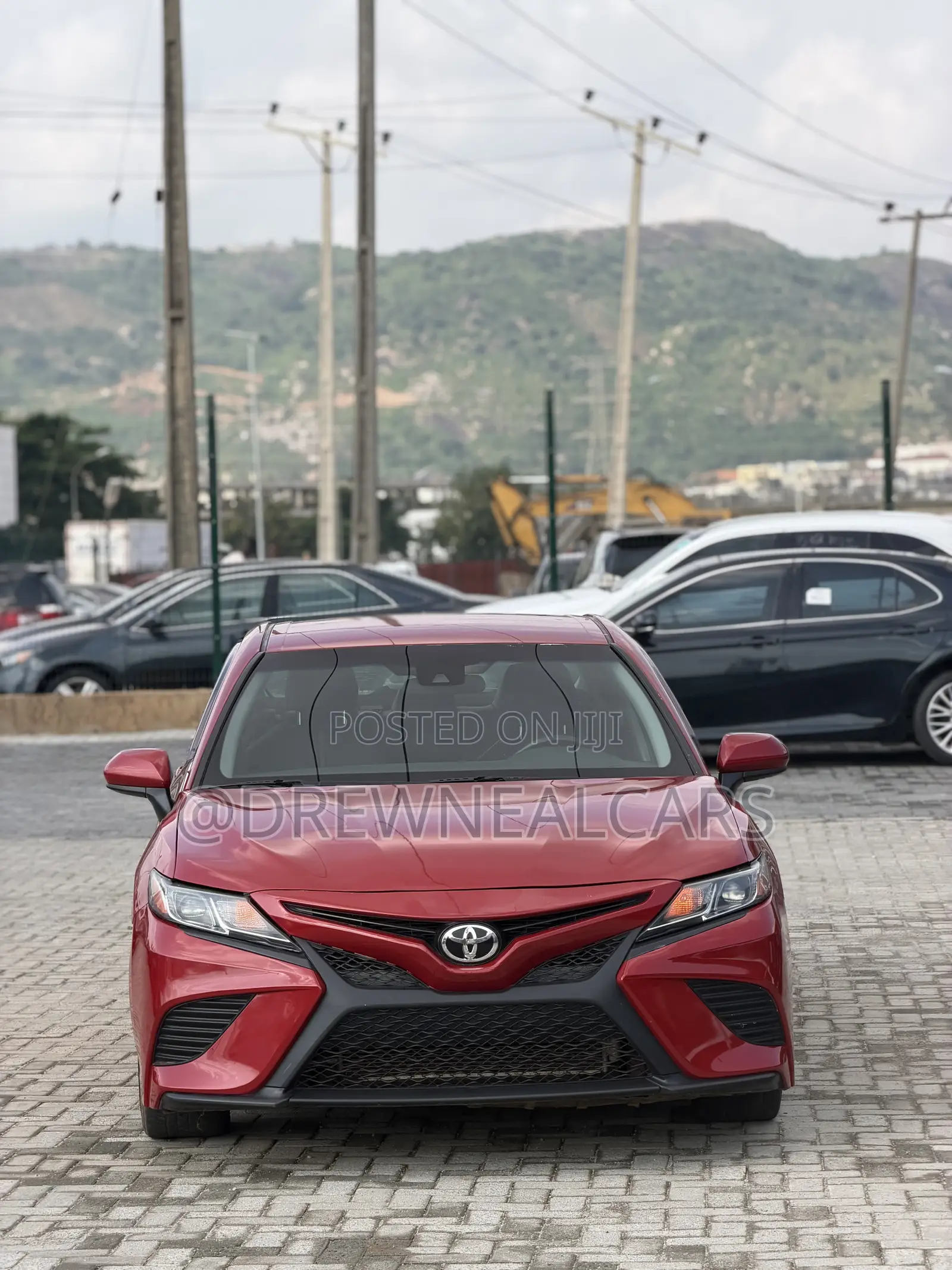 Toyota Camry XSE V6 FWD 2020 Red