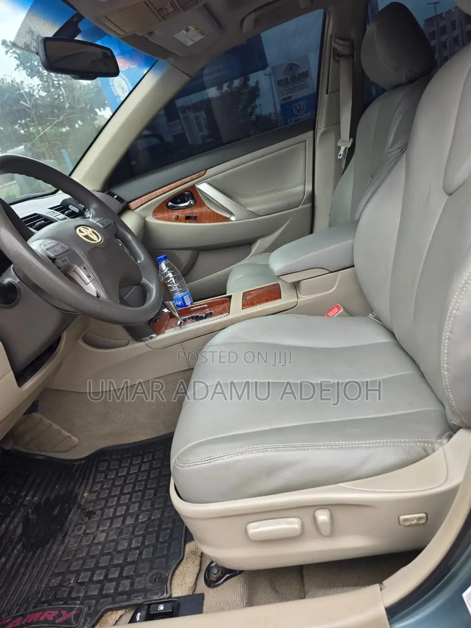 Toyota Camry 2010