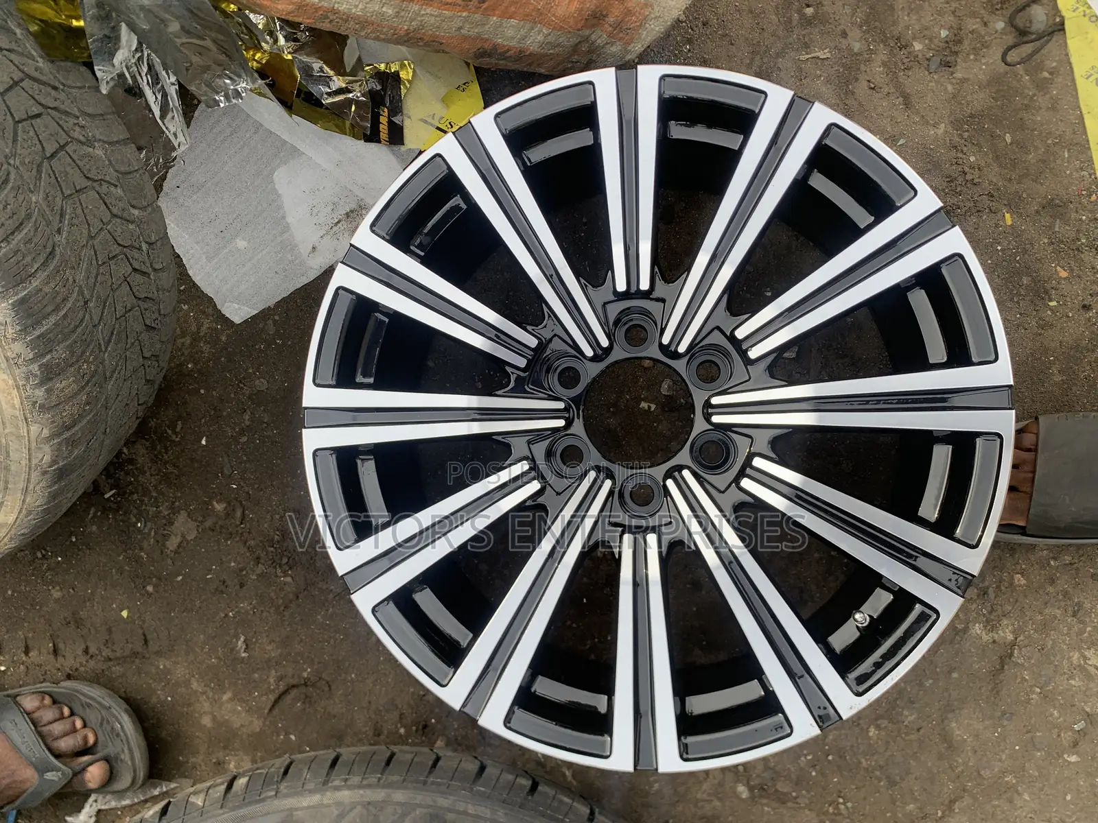 20 Inches Alloyed Wheel Rim for Toyota Land Cruiser Prado and Lexus Gx