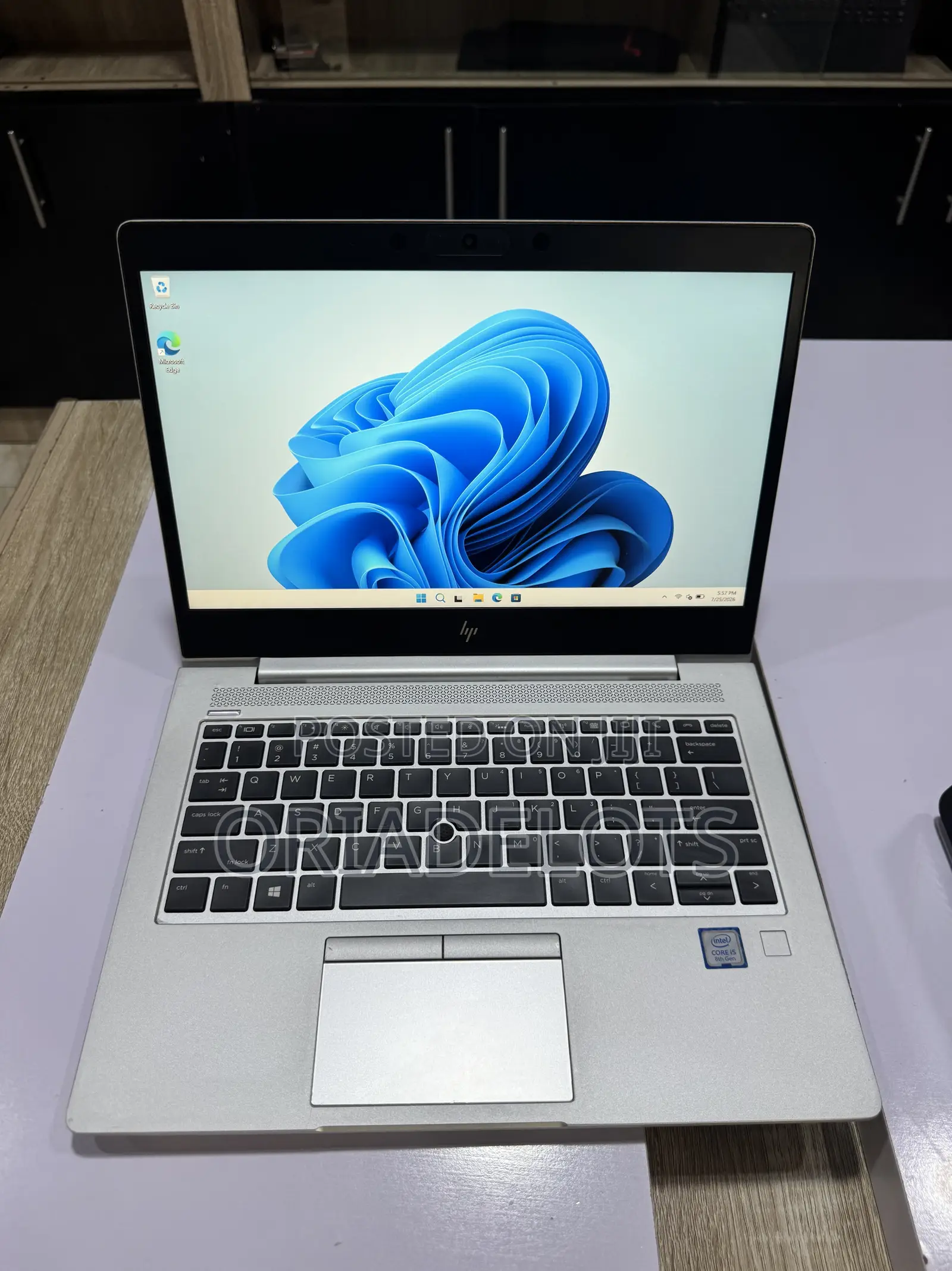 New Laptop HP EliteBook 840 G6 16GB Intel Core i7 SSD 256GB