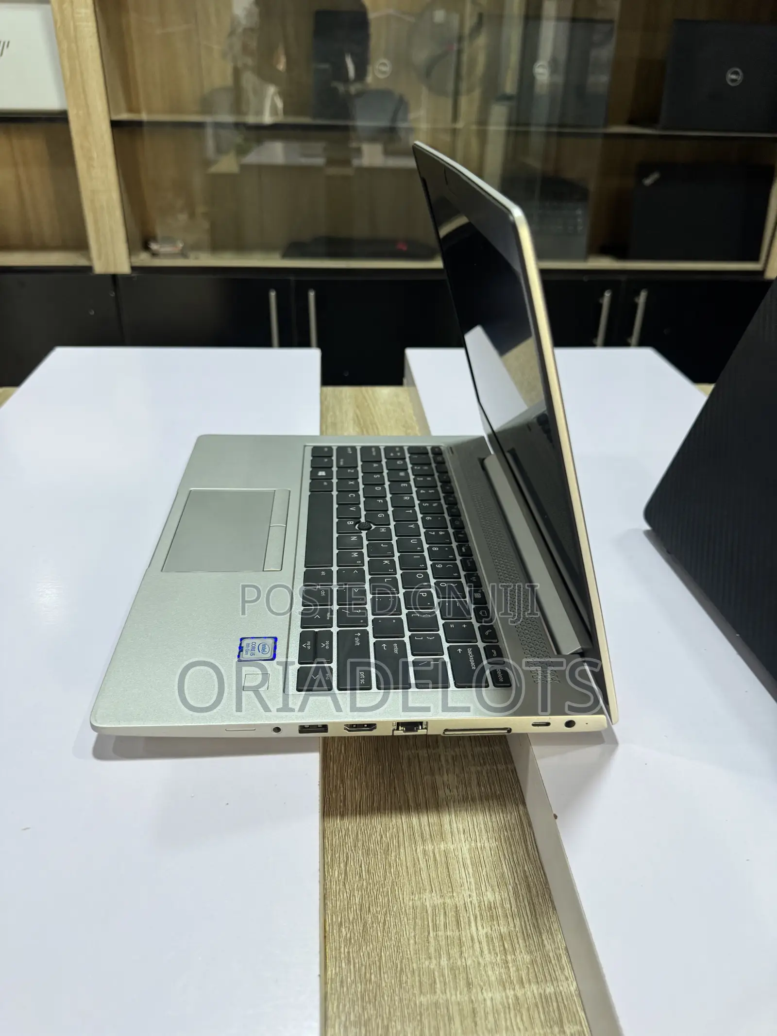 New Laptop HP EliteBook 840 G6 16GB Intel Core i7 SSD 256GB