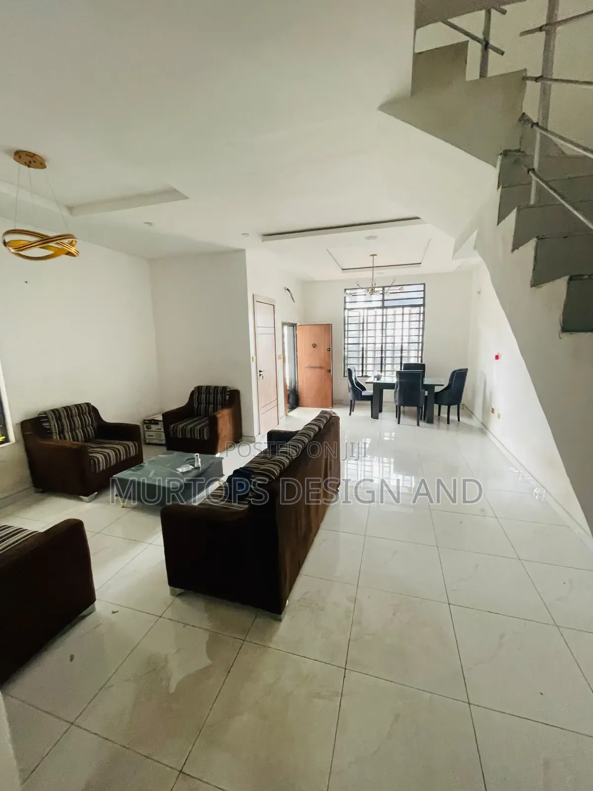 4bdrm Duplex in Chevron for rent