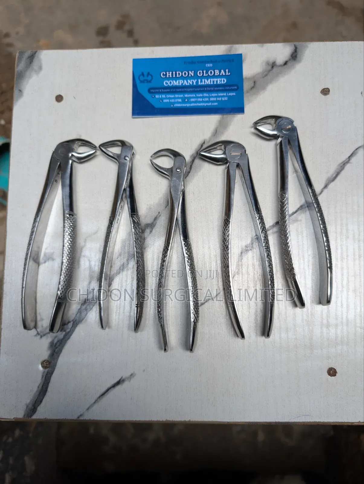 Upper and Lower Tooth Extraction Forceps