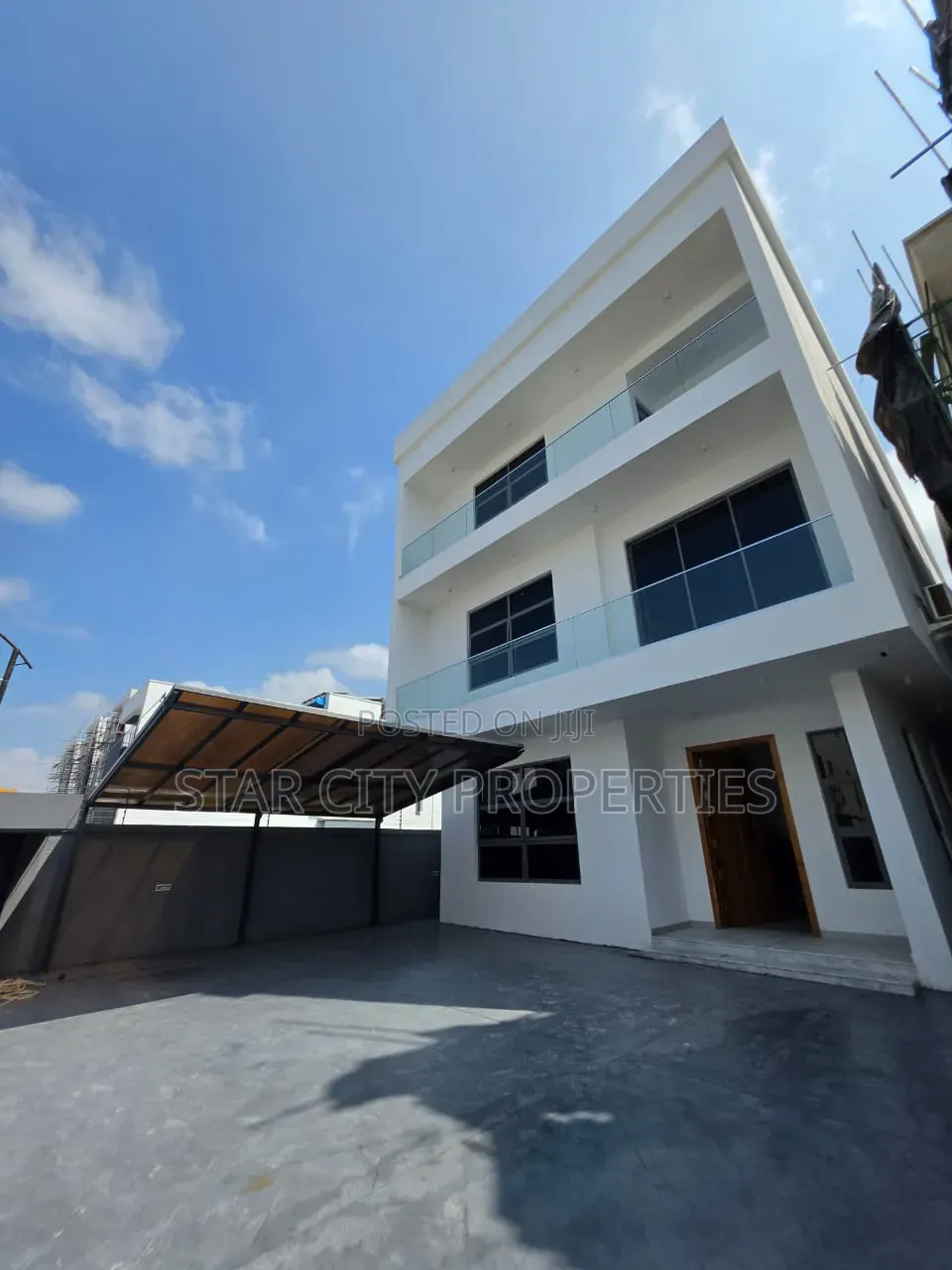 5bdrm Duplex in Banana Island Ikoyi for sale