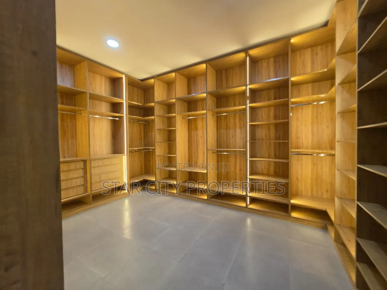 5bdrm Duplex in Banana Island Ikoyi for sale