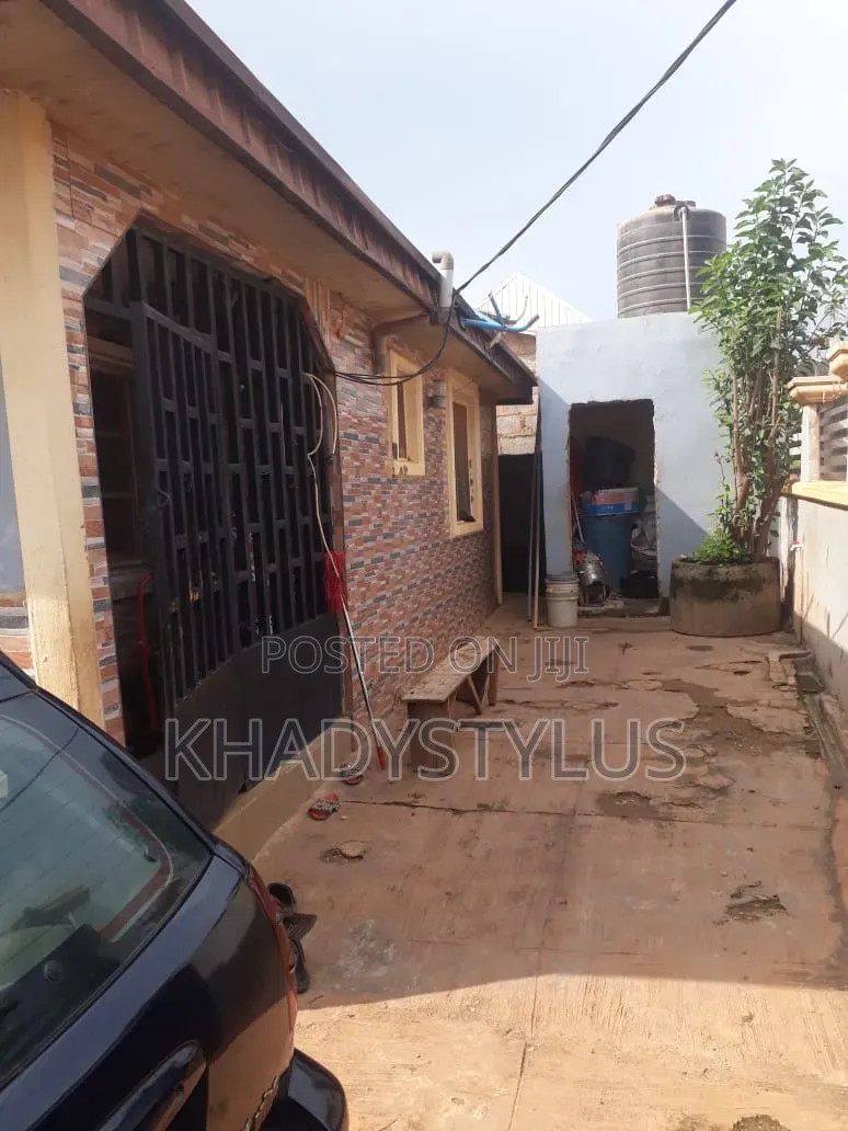 2bdrm Bungalow in Ushafa for sale